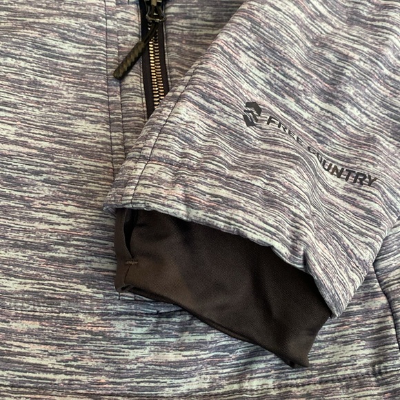 Free Country jacket w detachable hood - Picture 8 of 10